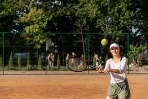 5-common-overuse-injuries-associated-with-racquet-sports