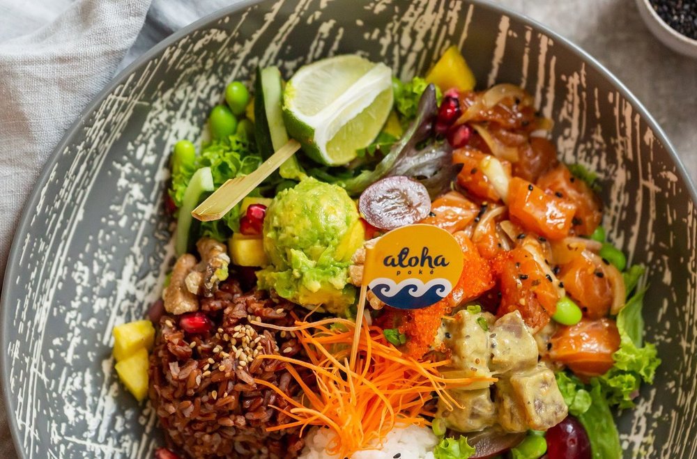 Proteins, veggies and fruit - so much goodness in one little bowl with Aloha Poke .